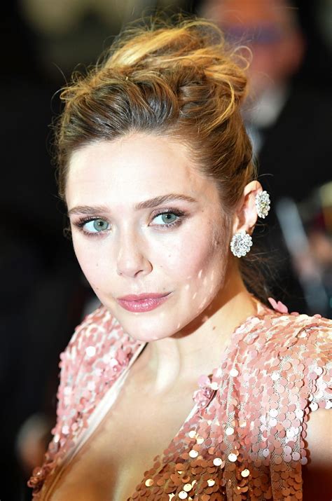 elizabeth olsen sexy pics|Elizabeth Olsens Best Red Carpet Looks Ever